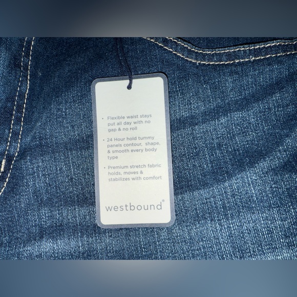 Westbound Indigo Denim Shorts - Picture 2 of 5